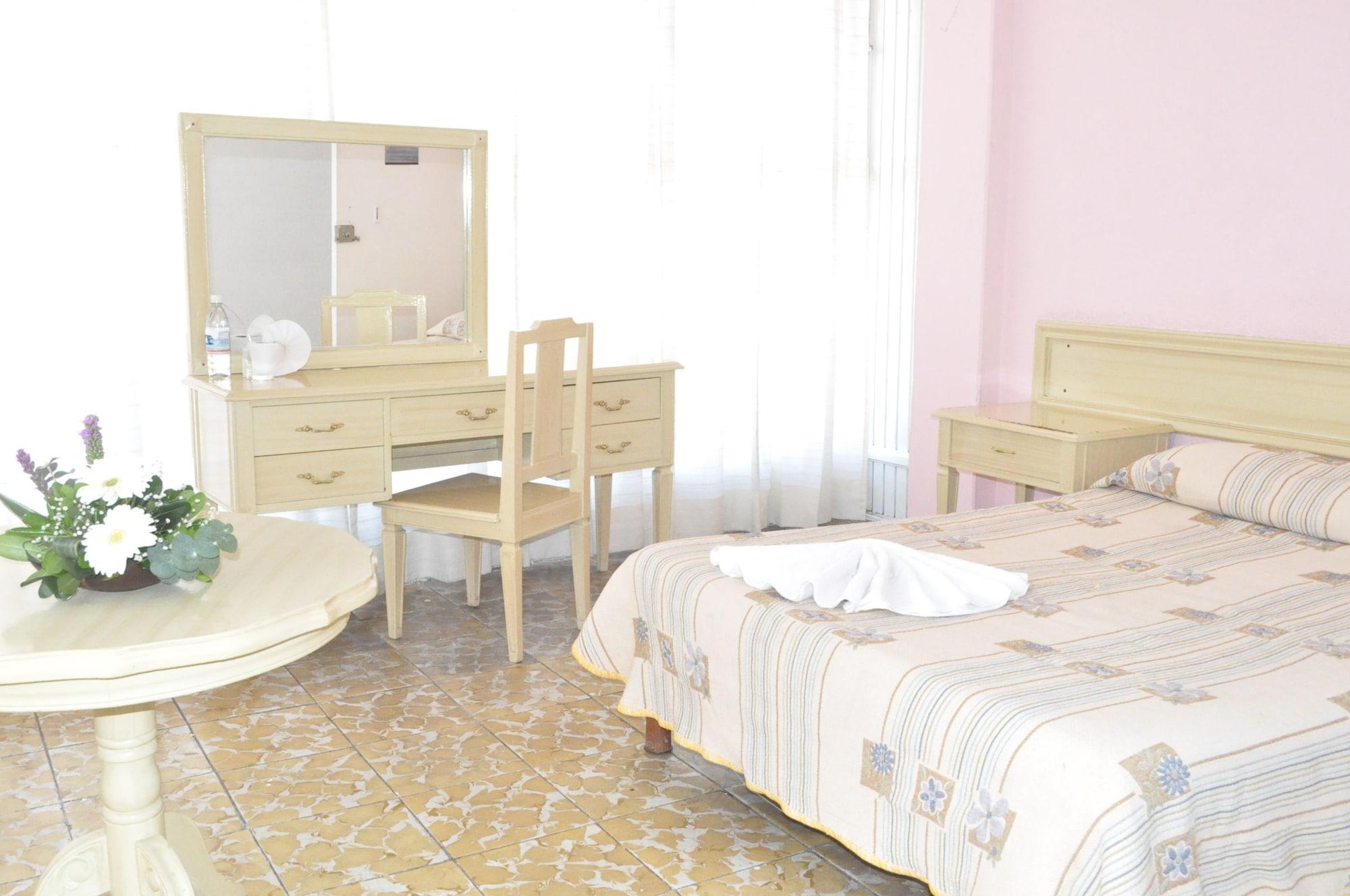 Hotel Viena Irapuato Dış mekan fotoğraf